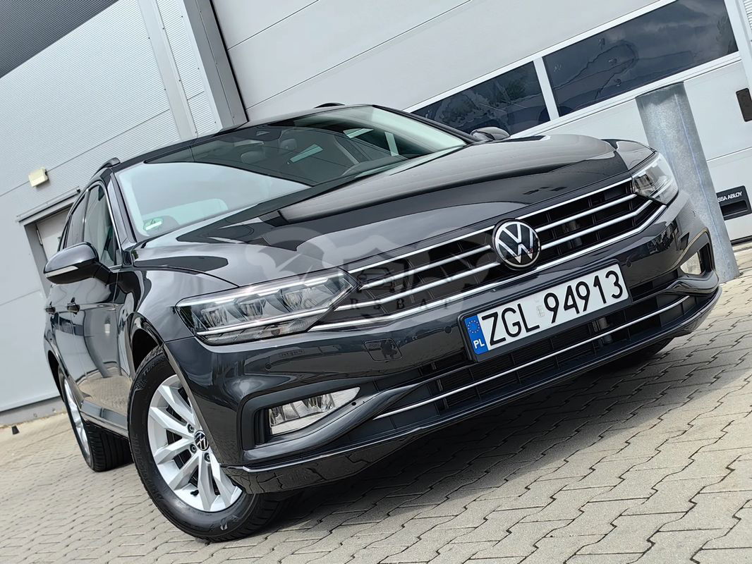 Volkswagen Passat B8 Variant 1.5 TSI OPF DSG Highline 2023
