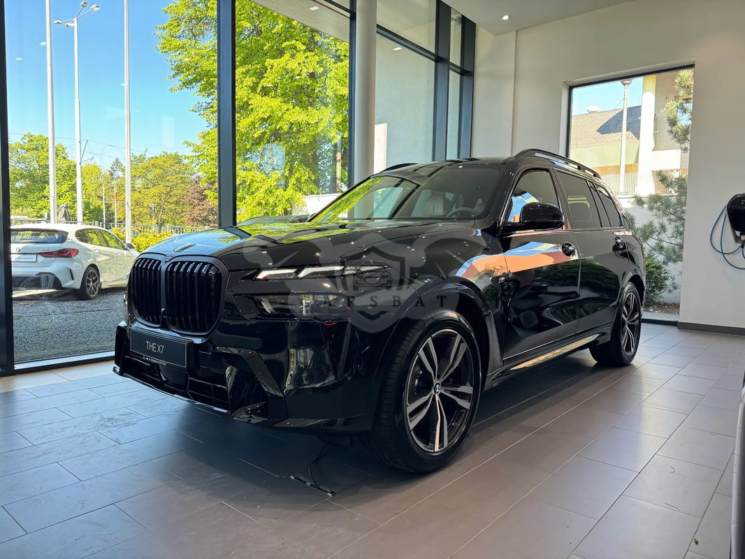 BMW X7 G07 2024