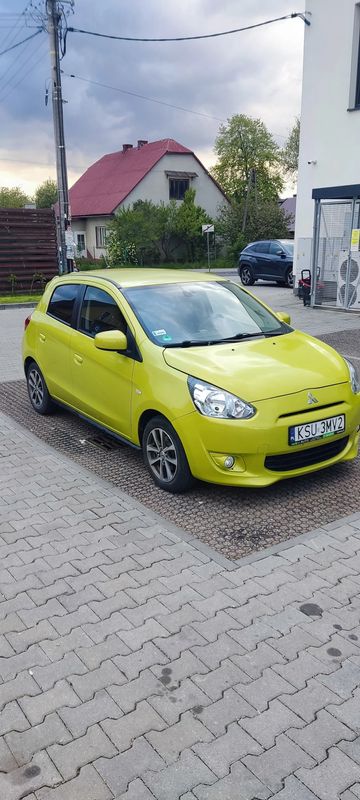 Mitsubishi Space Star II 1.2 AS&G Invite 2015