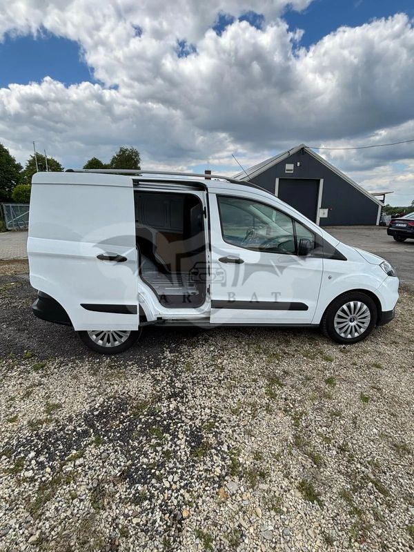 Ford Transit Courier 1.0 EcoBoost Ambiente 2022