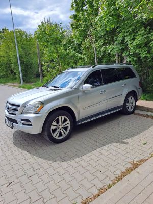 Mercedes-Benz GL X164 450 4Matic 7G-TRONIC 2010
