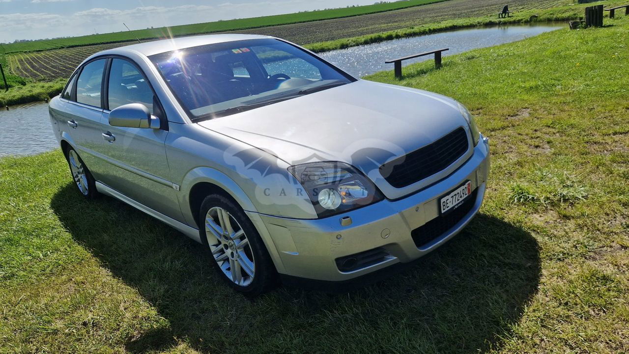 Opel Vectra C 3.2 V6 GTS 2002