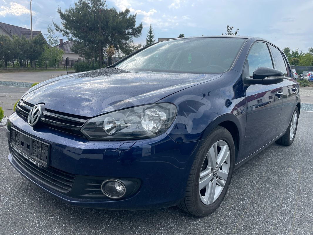 Volkswagen Golf VII 1.6 TDI DPF MATCH 2012