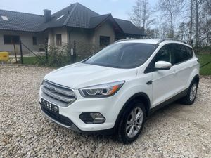 Ford Kuga II 2.0 TDCi 2x4 Titanium 2016