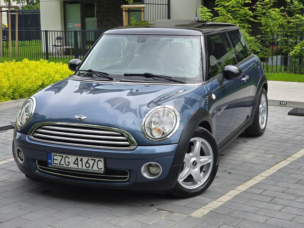 Mini Cooper 50 Camden 2009