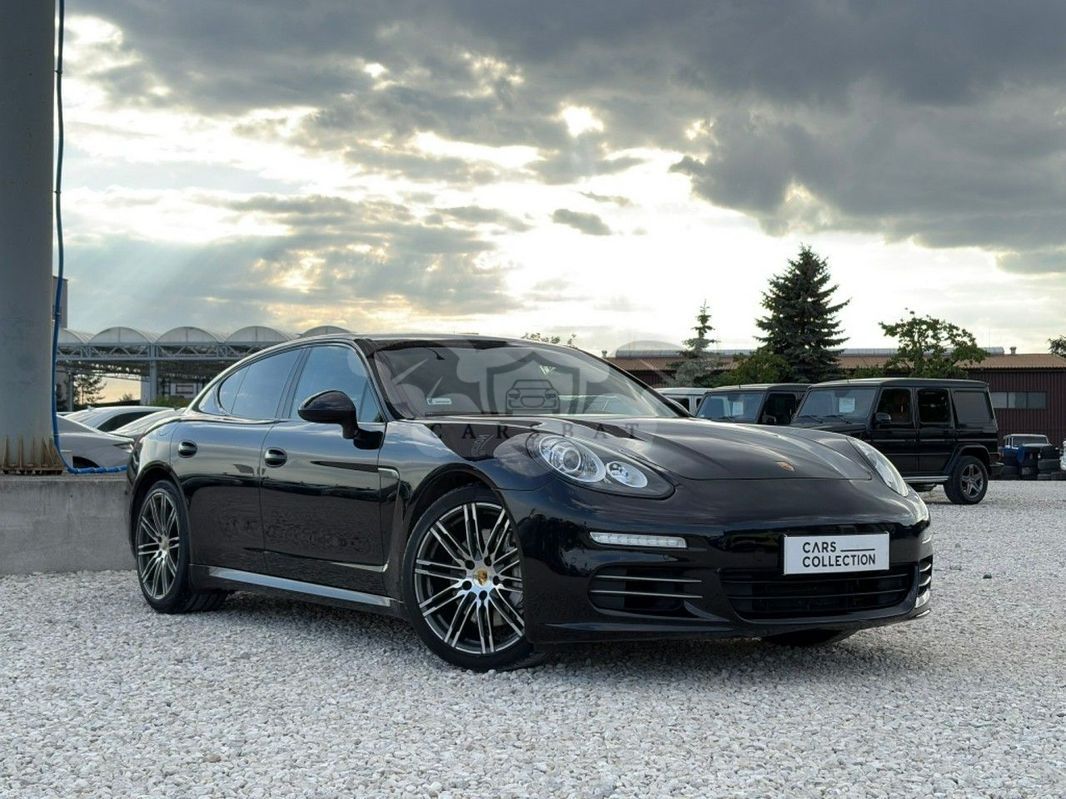 Porsche Panamera 4S PDK 2016
