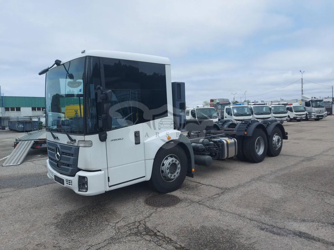 Mercedes-Benz Econic 2023
