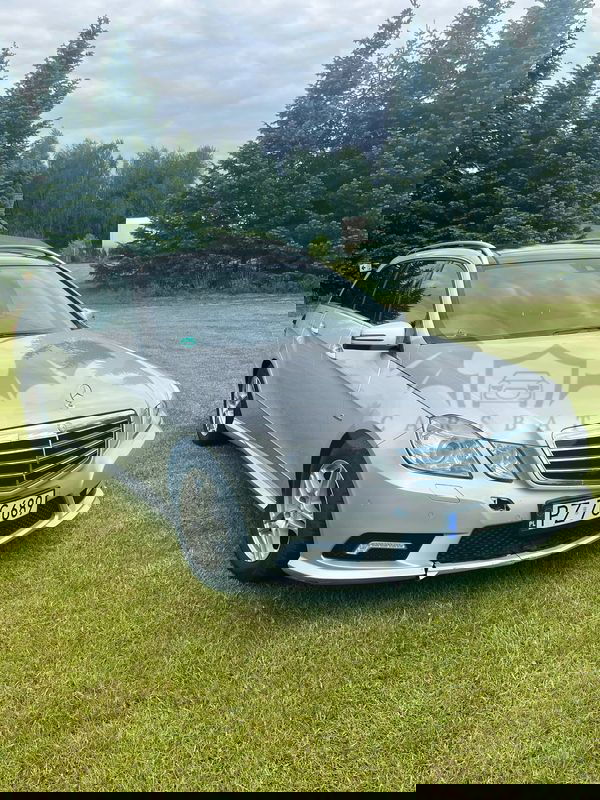 Mercedes-Benz E W212 2010