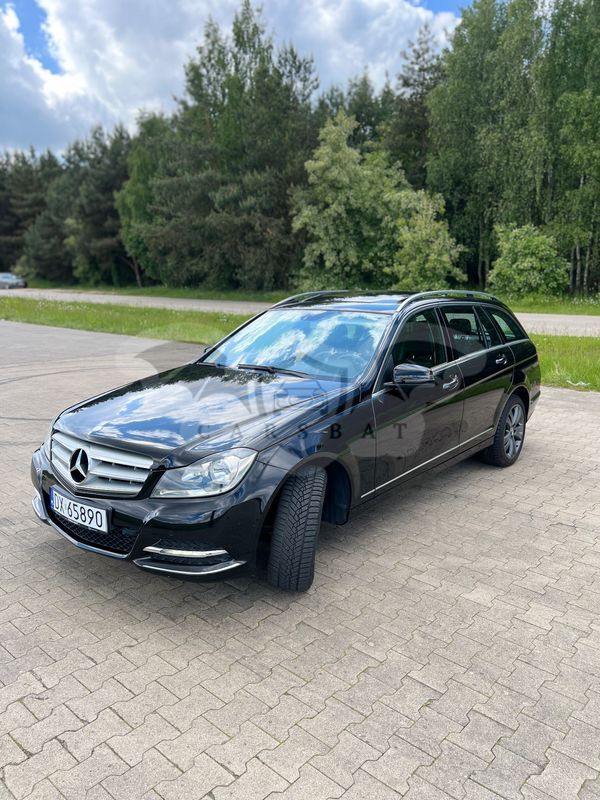 Mercedes-Benz C W204 180 (BlueEFFICIENCY) 7G-TRONIC Avantgarde 2012