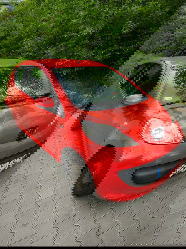 Peugeot 107 1.0 Happy 2006