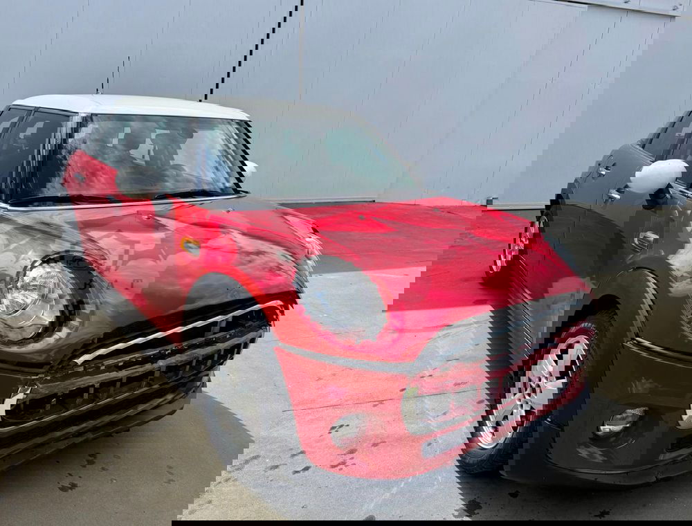 Mini Cooper Essential Trim 2017