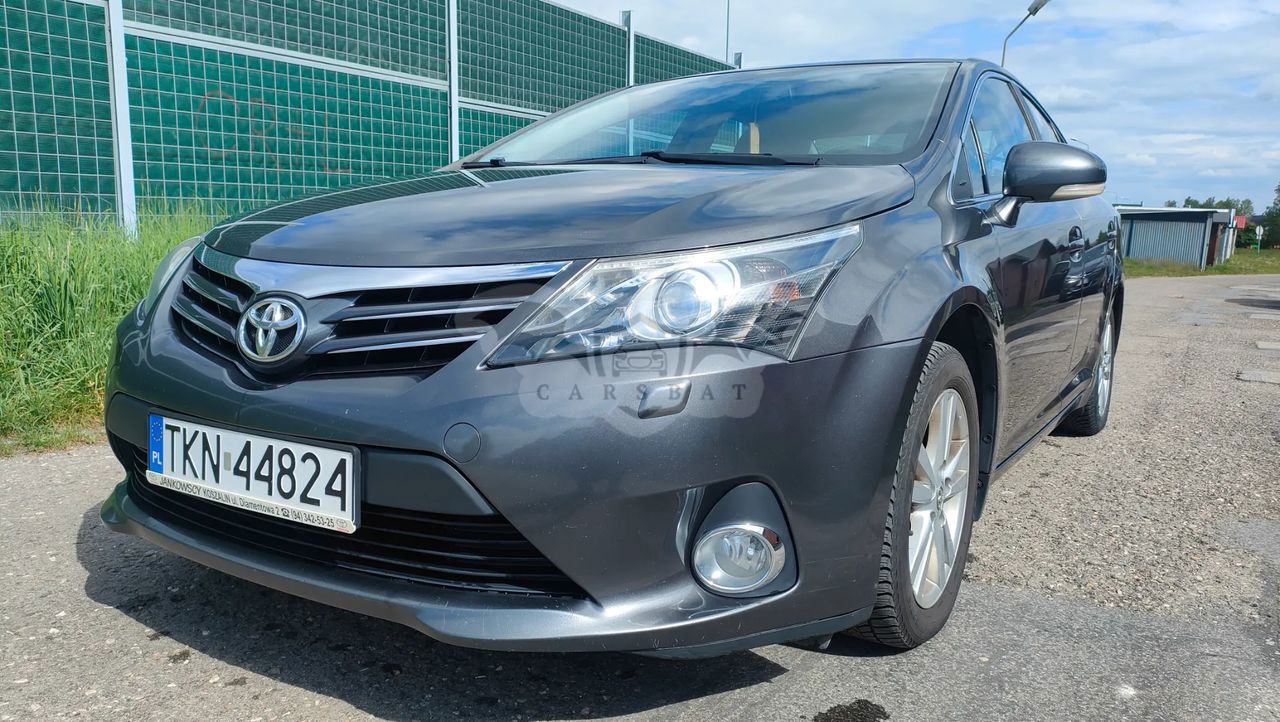 Toyota Avensis III 2.0 D-4D Active 2013