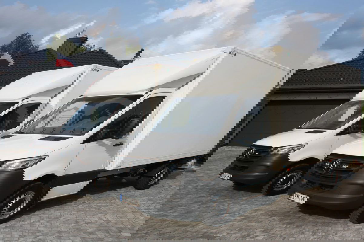 Mercedes-Benz Sprinter 2021