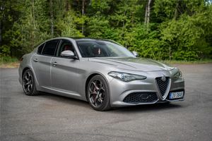 Alfa Romeo Giulia 2.0 Turbo 16V AT8 Veloce Ti 2018