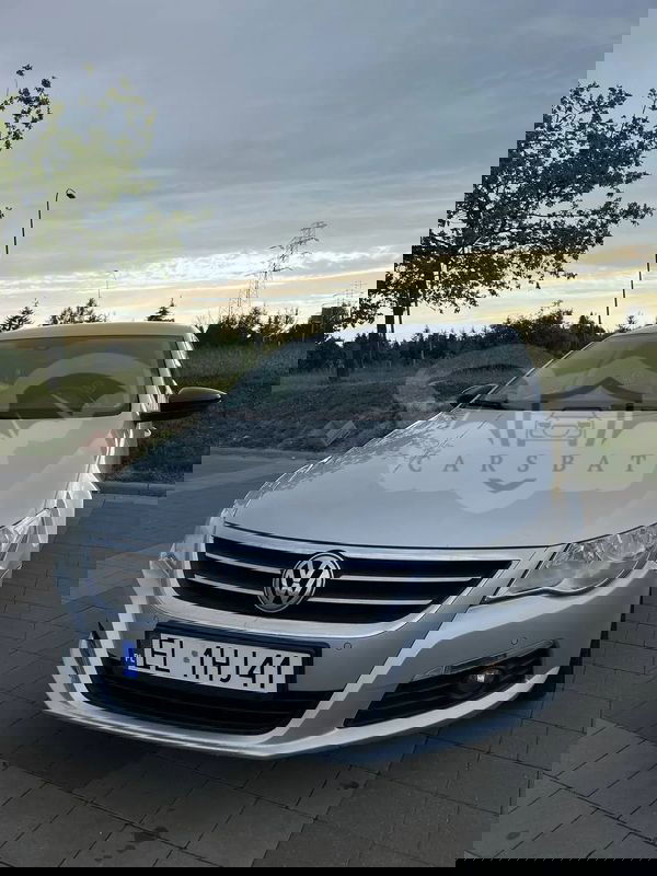 Volkswagen Passat CC 2011