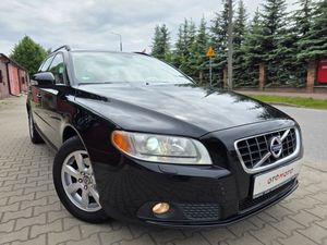 Volvo V70 III 2.0D Momentum 2009