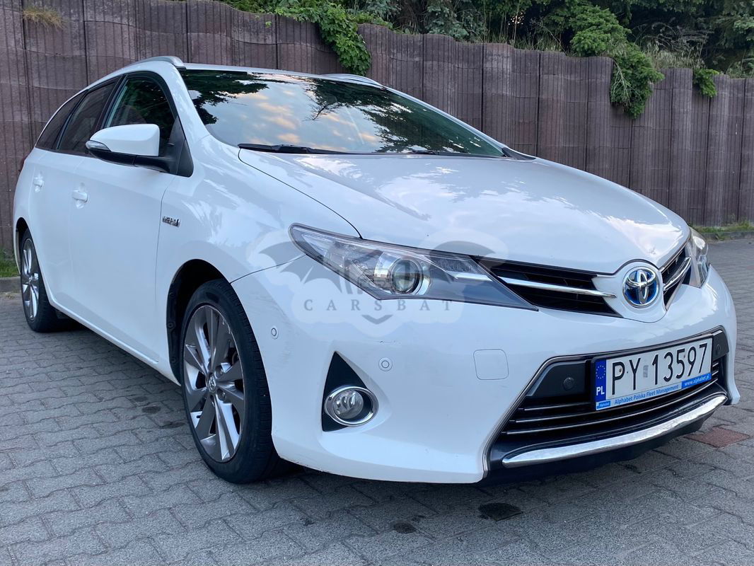 Toyota Auris II 1.8 VVT-i Hybrid Automatik Touring Sports Executive 2014
