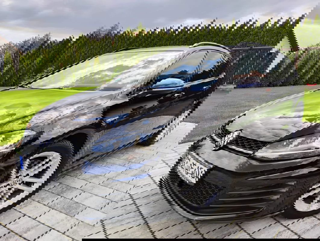 Volkswagen Golf VII Variant GTD 2.0 TDI SCR DSG 2015