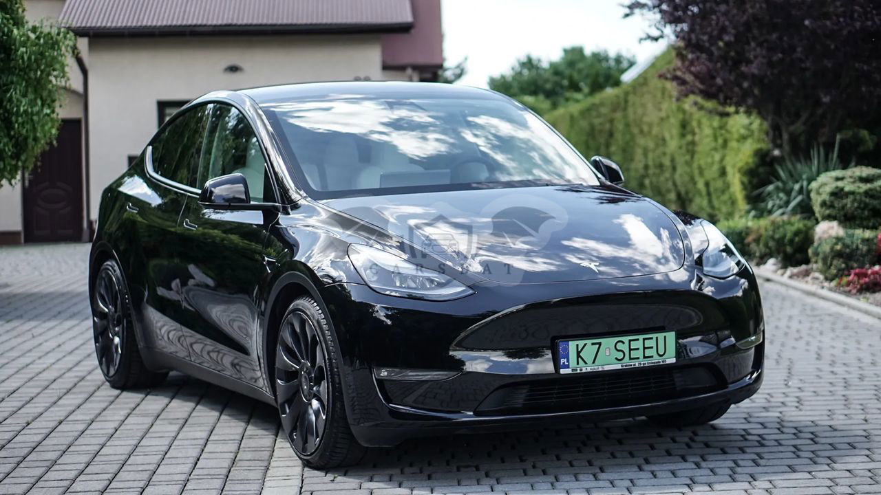 Tesla Model Y Performance AWD 2023