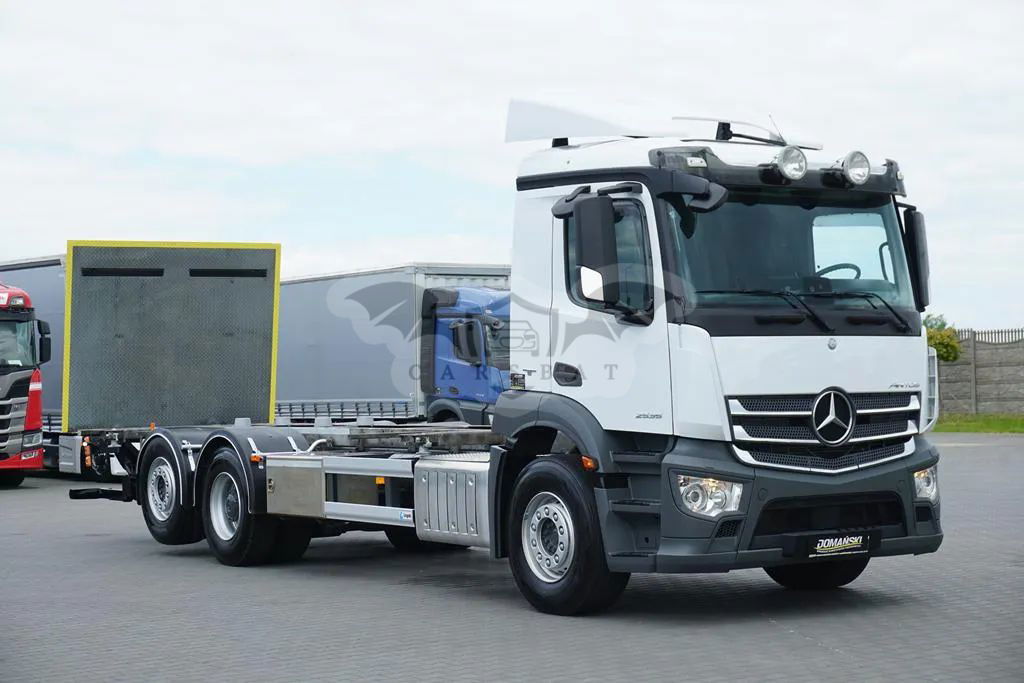 Mercedes-Benz Antos 2016
