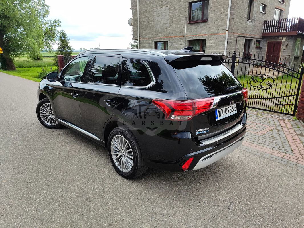 Mitsubishi Outlander III PHEV Intense + 2021
