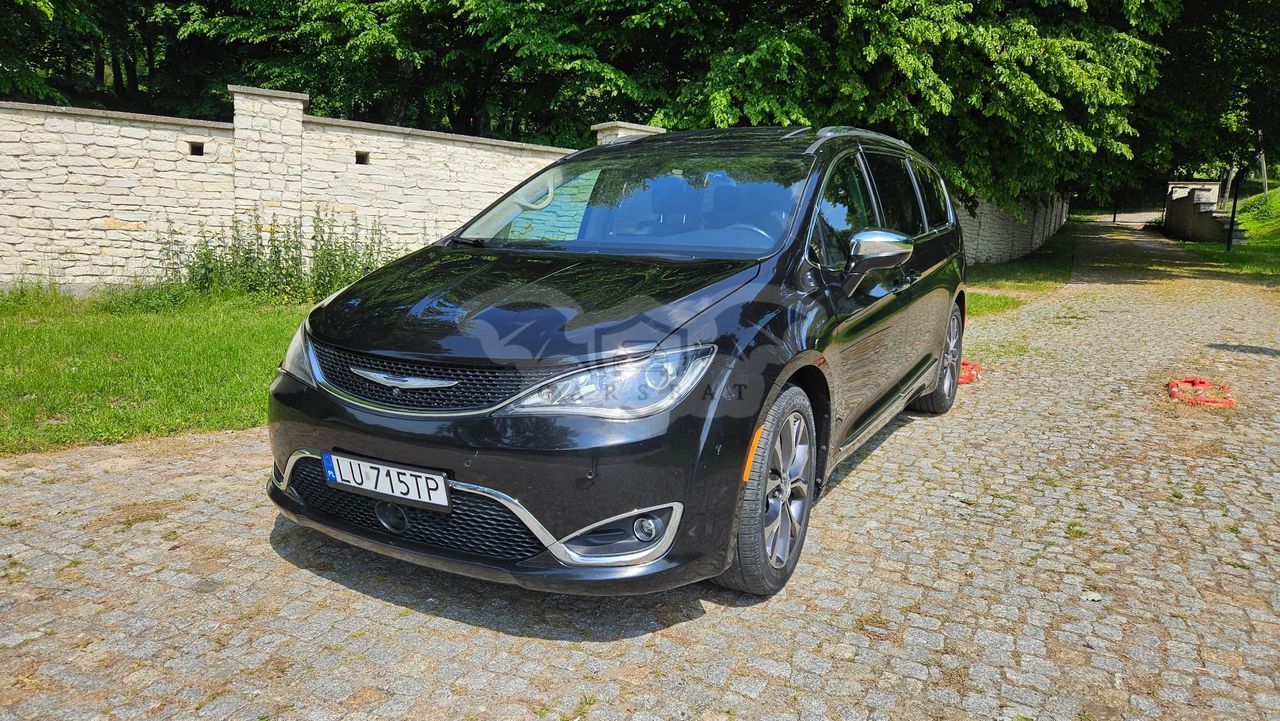 Chrysler Pacifica 2017