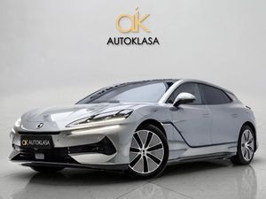 Denza Z9 2024