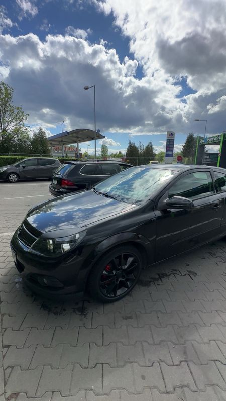 Opel Astra H III GTC 1.6 Cosmo 2005