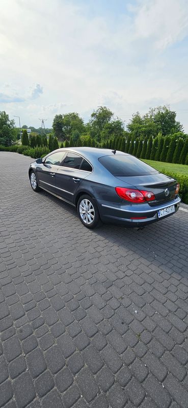 Volkswagen Passat CC 2.0 TDI BlueMotion Technology 2011