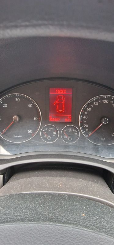 Volkswagen Golf V 2004