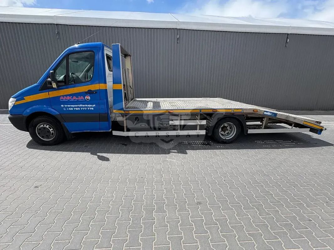 Mercedes-Benz Sprinter 2011