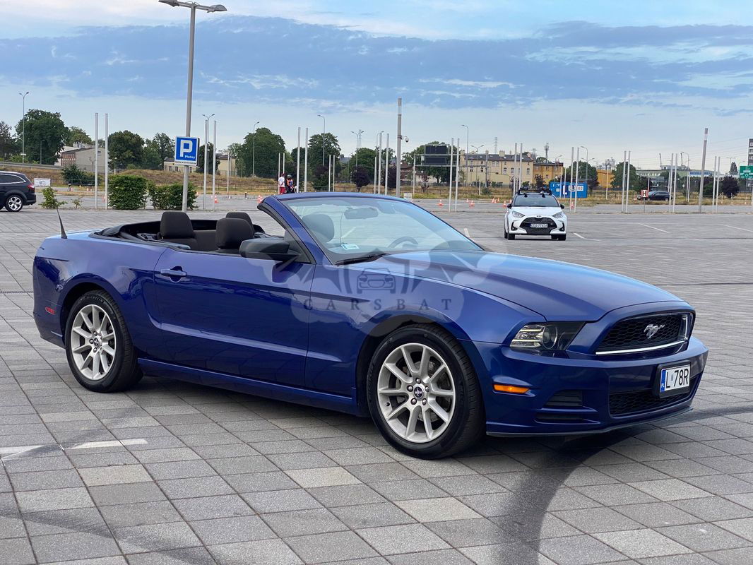 Ford Mustang 3.7 V6 2013