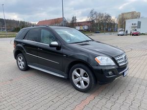 Mercedes-Benz ML W164 350 BlueTEC 4MATIC 7G-TRONIC DPF Grand Edition 2010