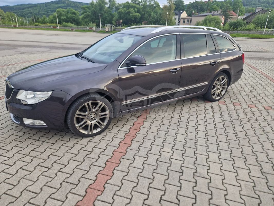 Skoda Superb II 2.0 TDI Elegance DSG 2010