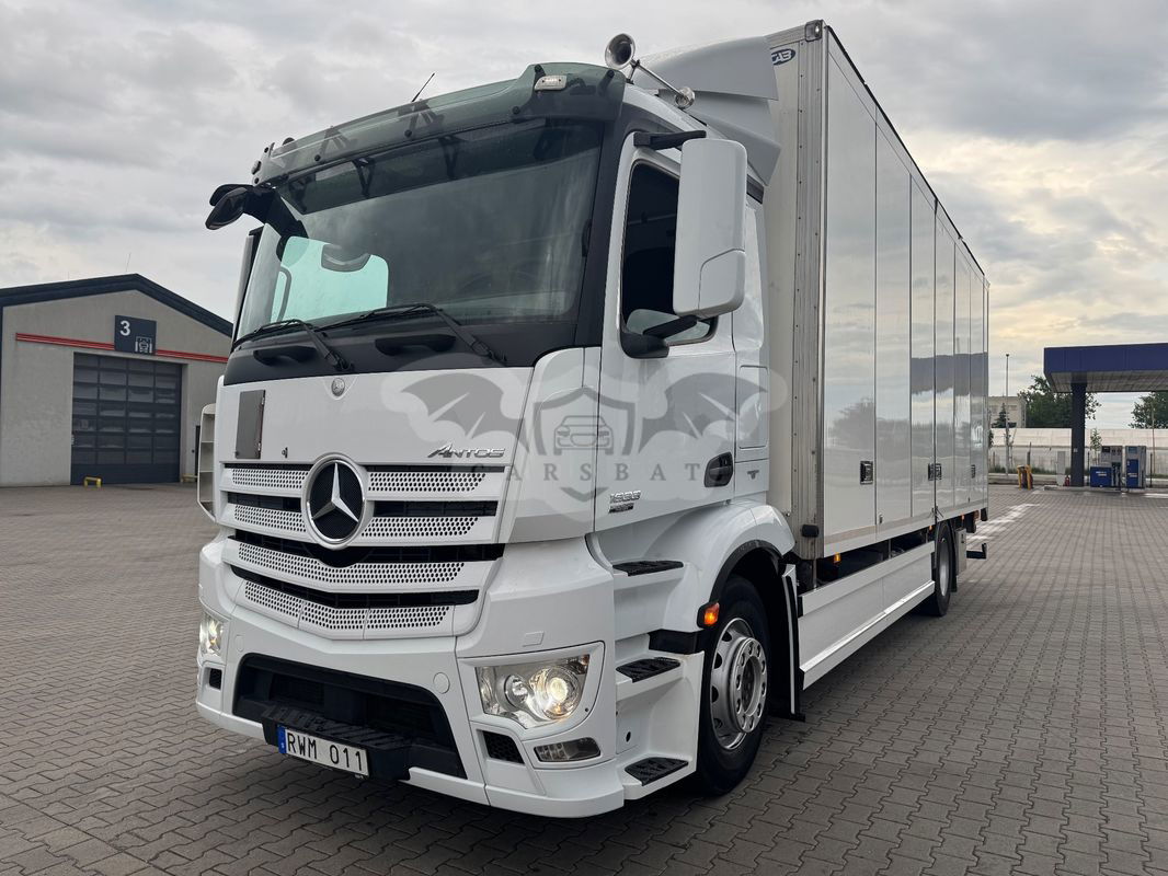 Mercedes-Benz Antos 2013