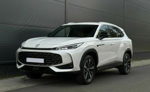 MG HS 1.5 T-GDI Exclusive DCT 2025