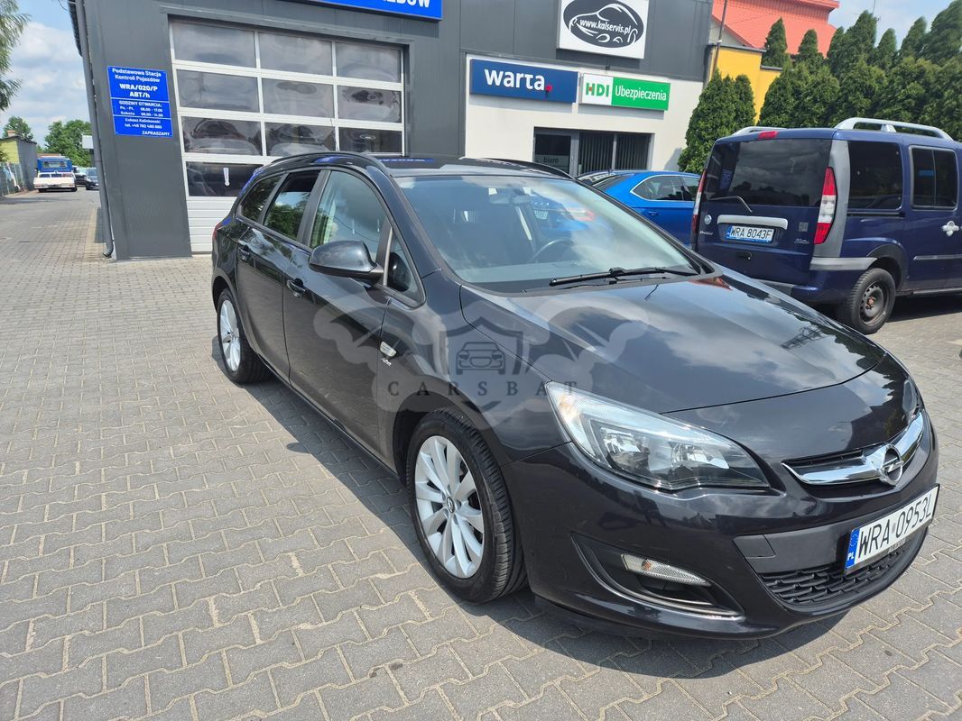 Opel Astra J 1.4 Turbo Color Edition 2013