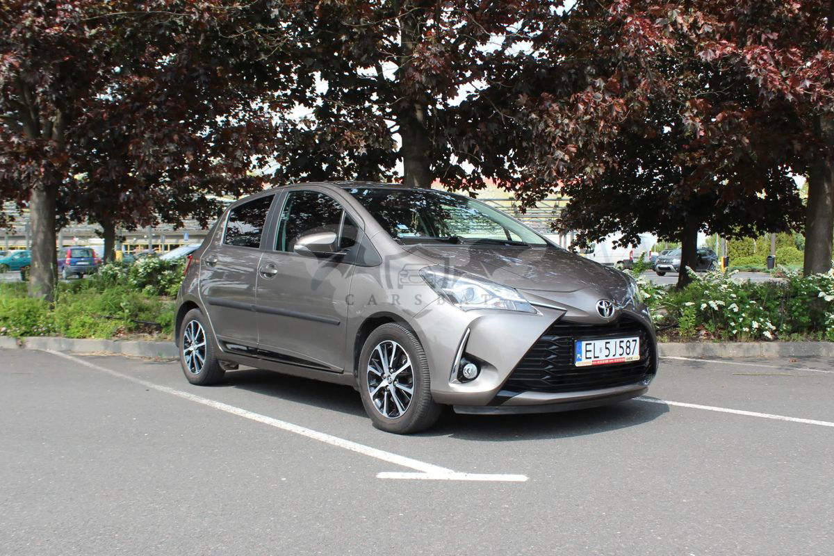 Toyota Yaris III 1.5 Dynamic CVT 2018