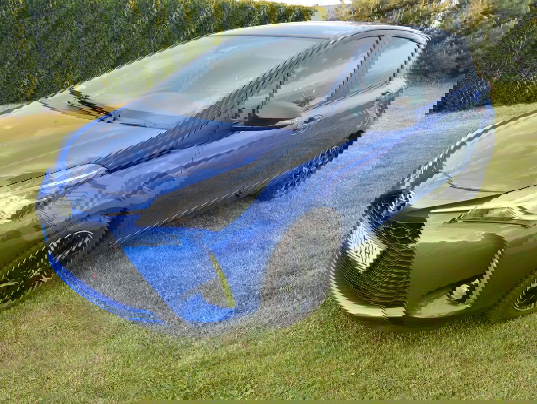 Toyota Yaris III 1.5 Selection CVT 2018