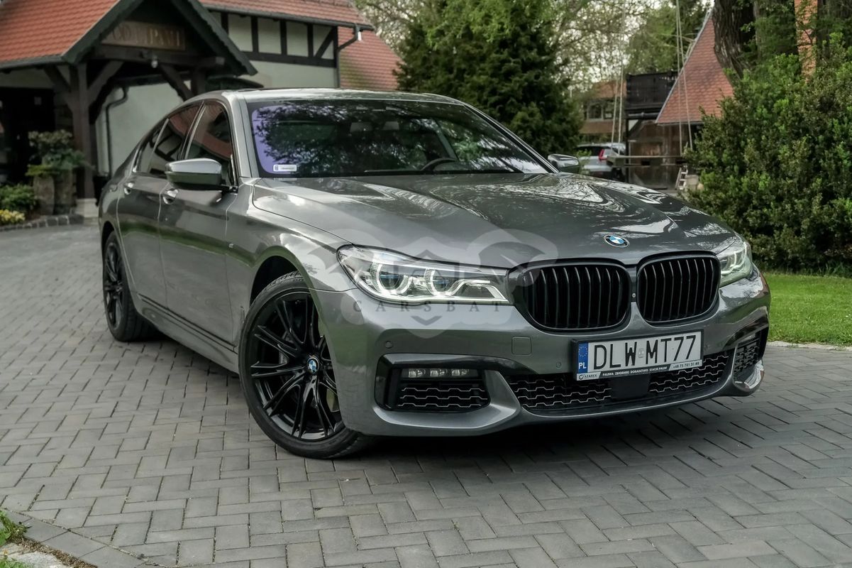 BMW 7 Series G11/12 750i xDrive 2015