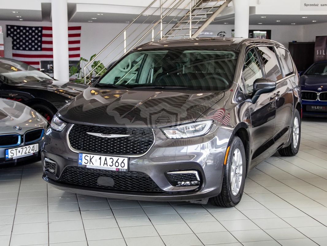 Chrysler Pacifica 2023