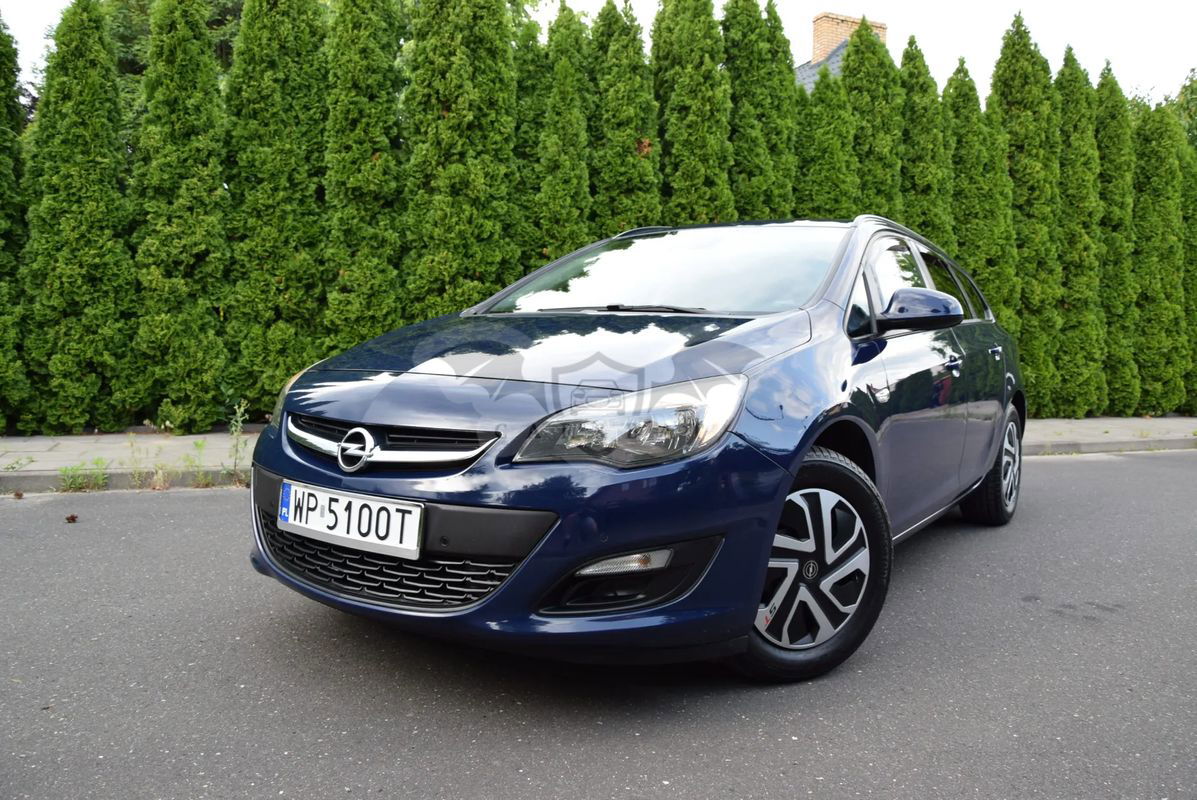 Opel Astra J 1.6 CDTI DPF ecoFLEX Sports TourerStart/Stop ENERGY 2015