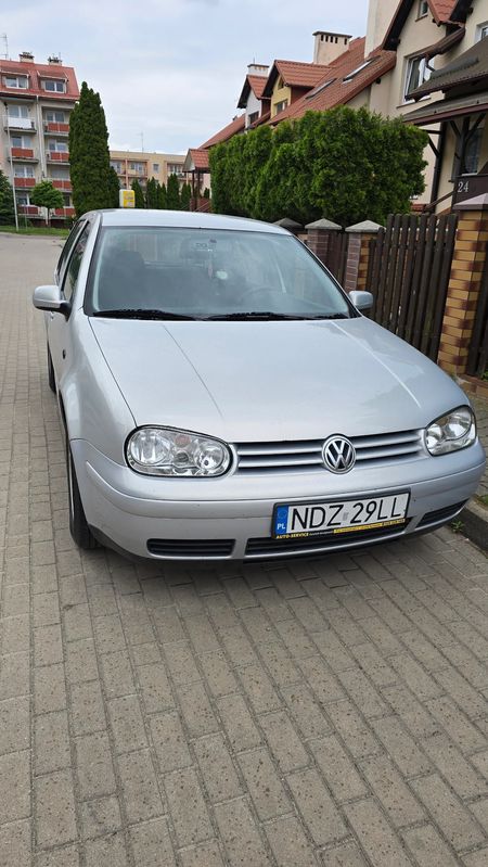Volkswagen Golf IV 1.6 1998