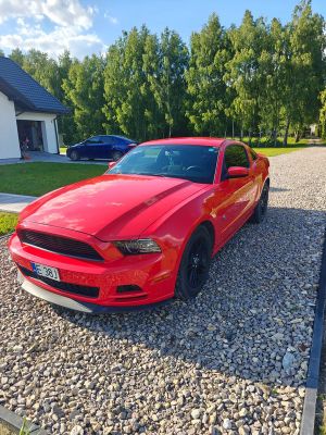 Ford Mustang 3.7 V6 2014