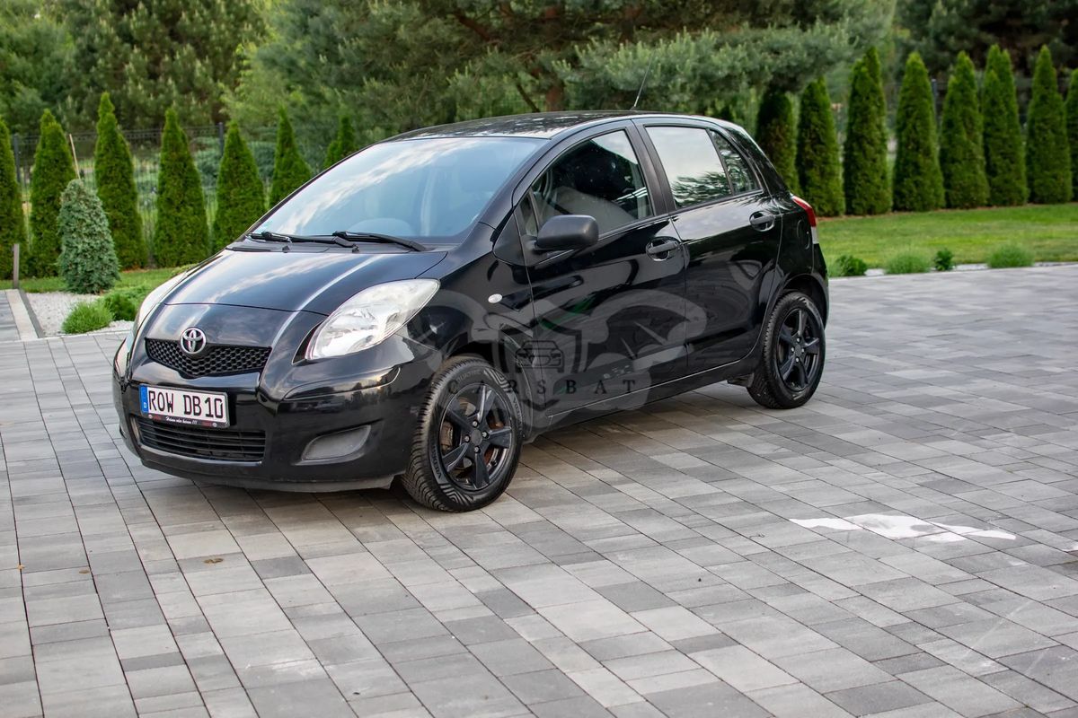 Toyota Yaris II 2009