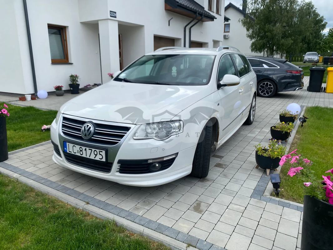 Volkswagen Passat B6 2.0 TDI 4Mot Highline DSG 2010