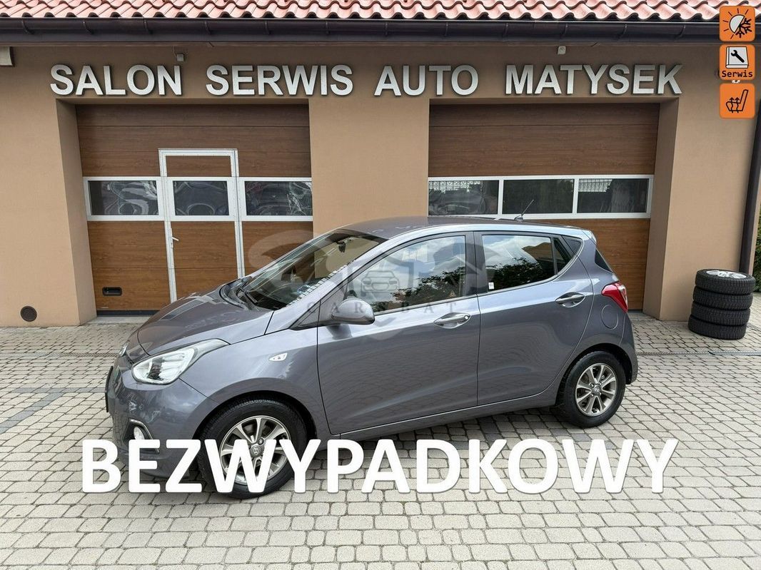 Hyundai i10 II 1.0 Fifa World Cup Edition 2014