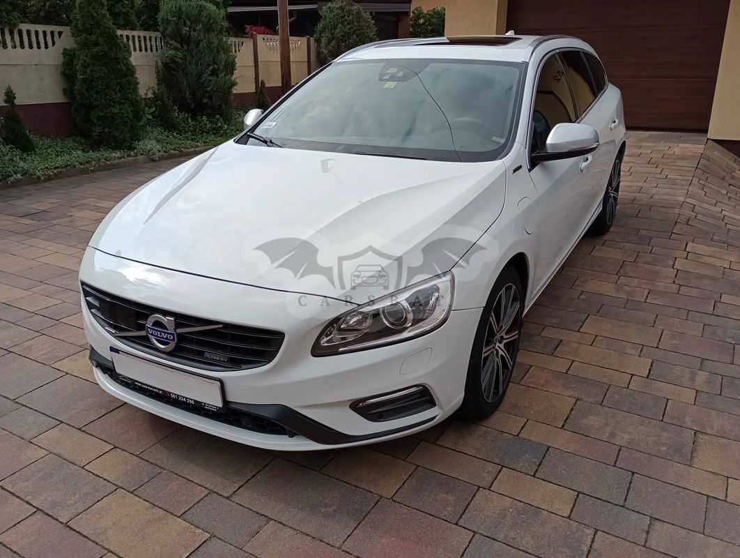 Volvo V60 I D5 AWD R-Design Summum 2015