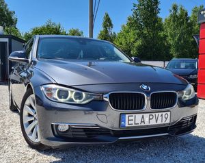 BMW 3 Series F30/F31 318d Blue Performance Modern Line 2012