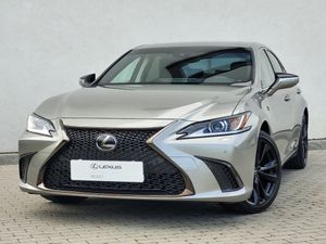 Lexus ES 300h F Sport Design 2023